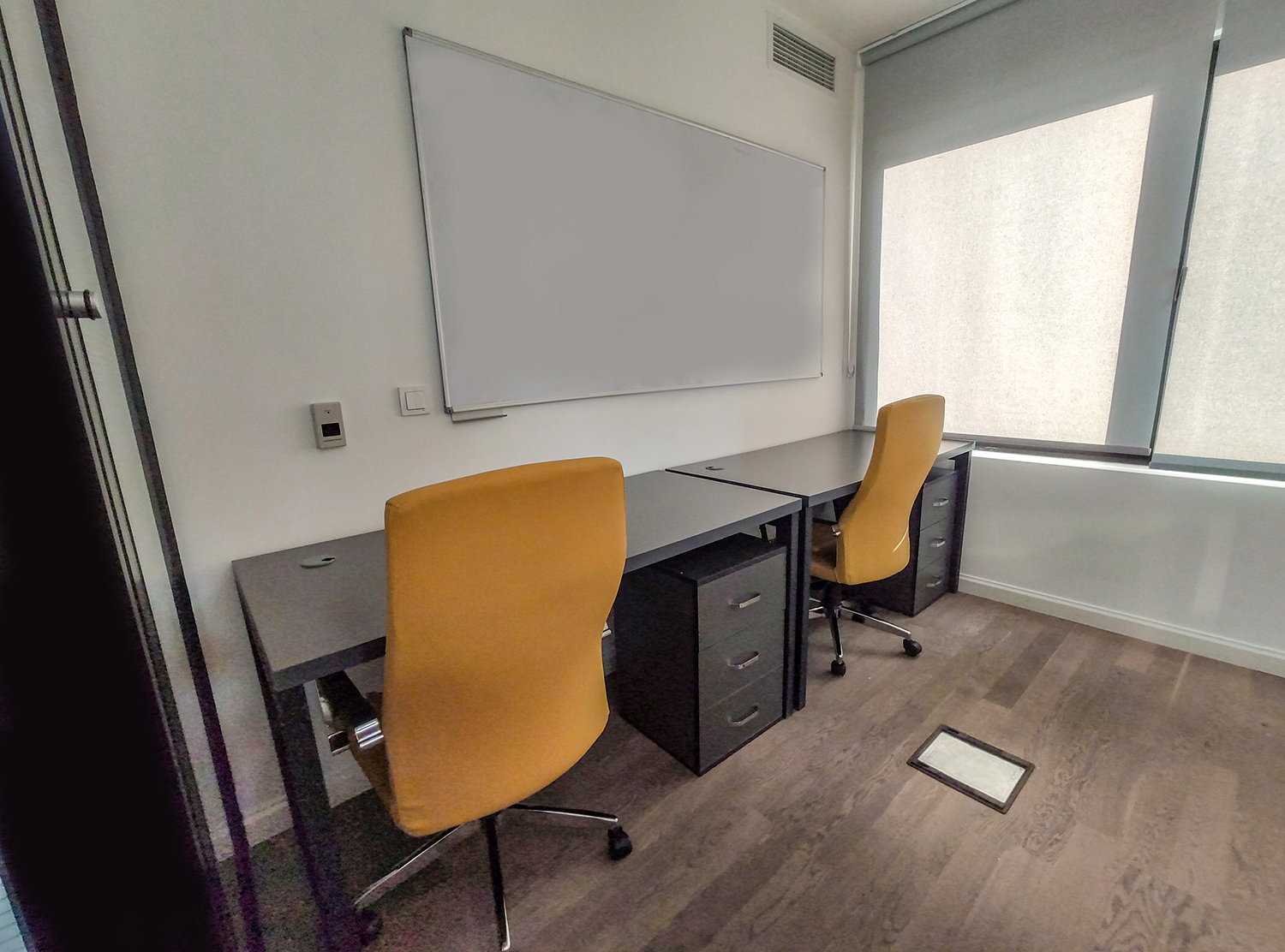 Office 4